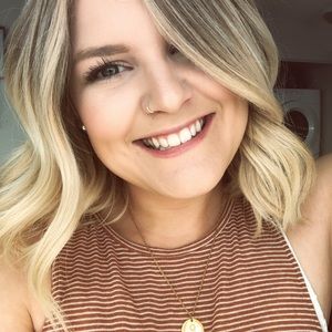 Meet your Posher, Bailey